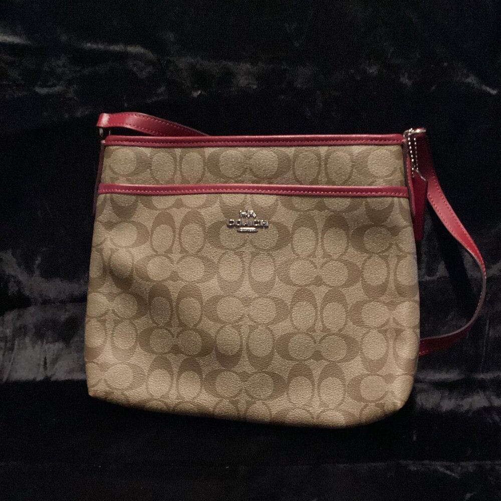Coach Signature Canvas - Brown and Cranberry Canvas Print Logo Crossbody - Picture 3 of 4